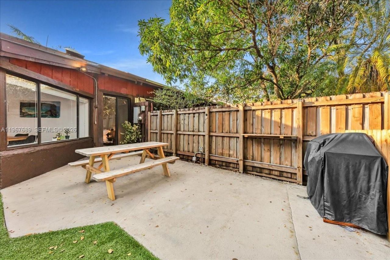 2905 N 34th Ter, Hollywood, FL 33021 Photo