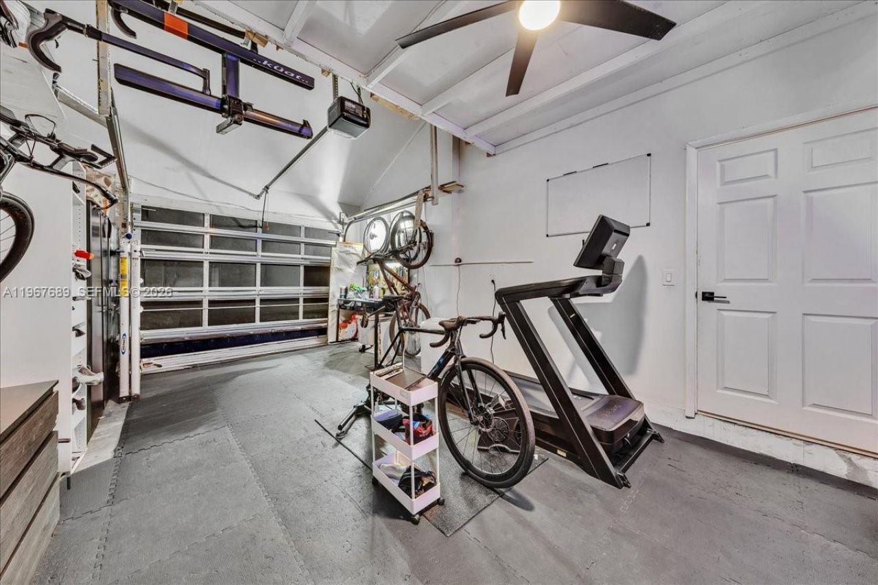 2905 N 34th Ter, Hollywood, FL 33021 Photo