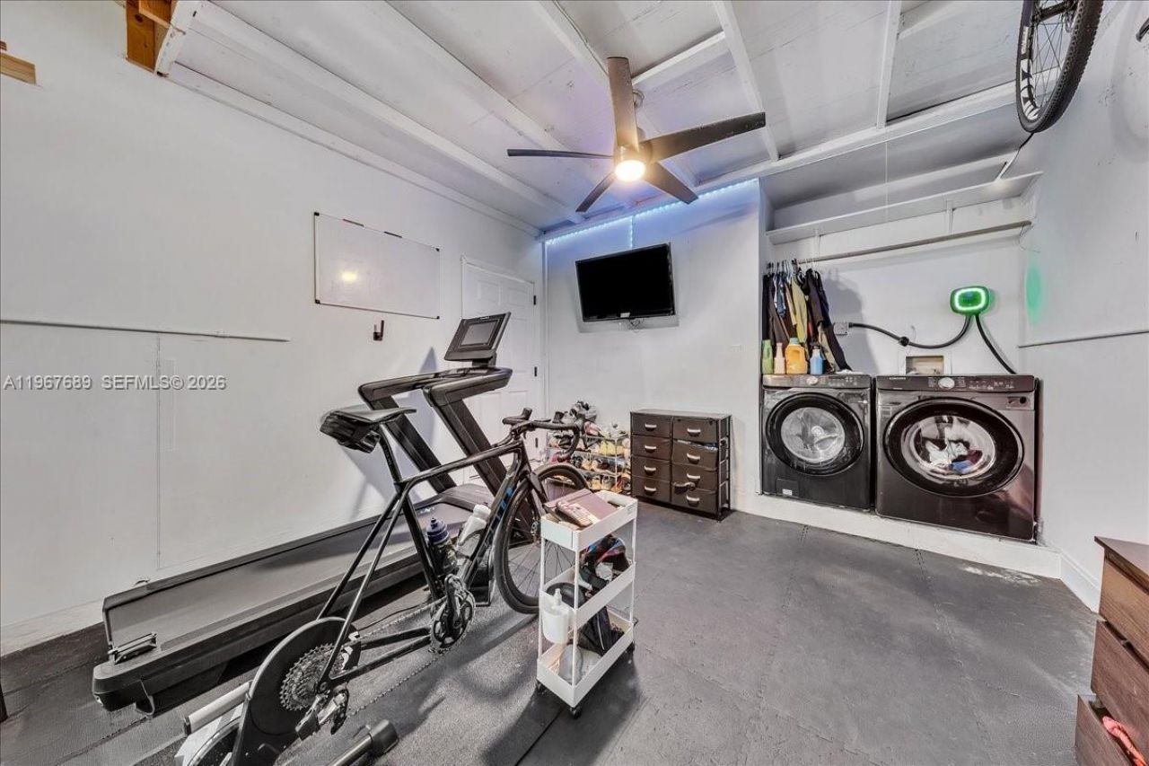 2905 N 34th Ter, Hollywood, FL 33021 Photo