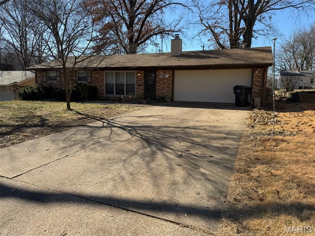 13 Beth Ann Drive, Belleville, IL 62221 Main Photo