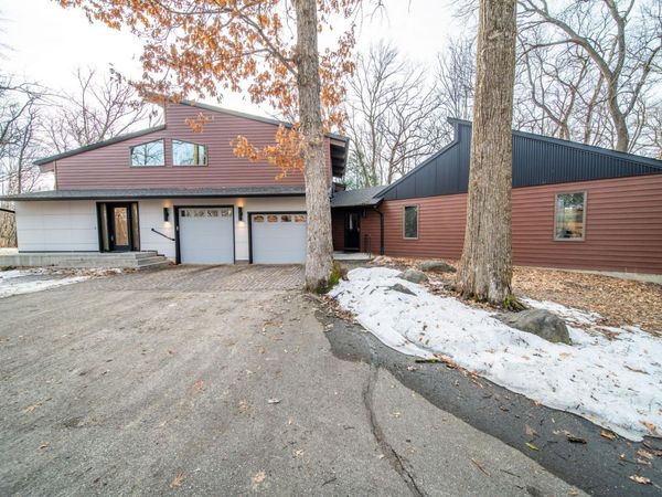 6835 Buckthorn Dr NW, Rochester, MN 55901