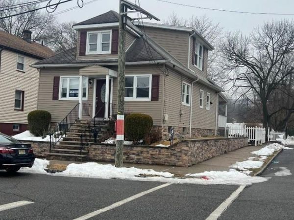 35 Terrace Ave, Woodland Park, NJ 07424