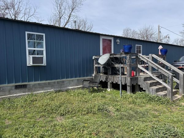 208 Cass Avenue, Exeter, MO 65647