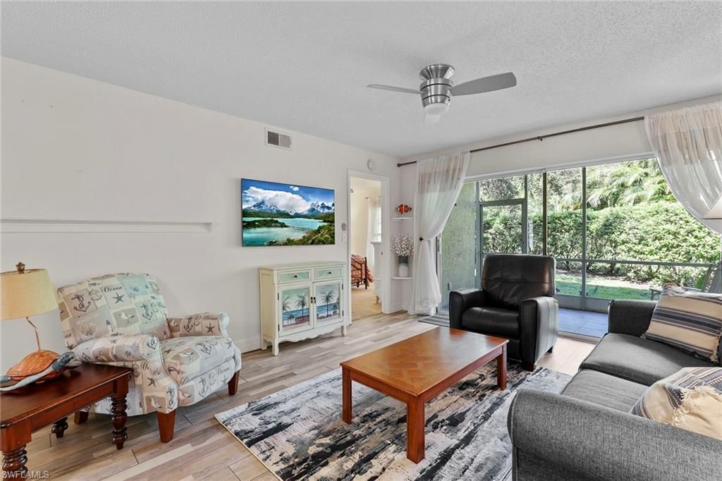 605 Squire Cir, Unit 103, Naples, FL 34104 Photo