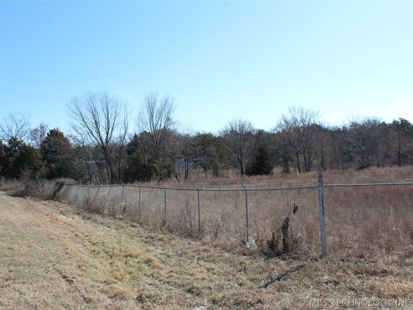 000 Hwy 31 , Quinton, OK 74561