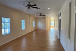 6613 N Kings Hwy. photo 4