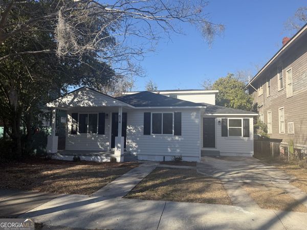 614 W 38th Street, Savannah, GA 31415