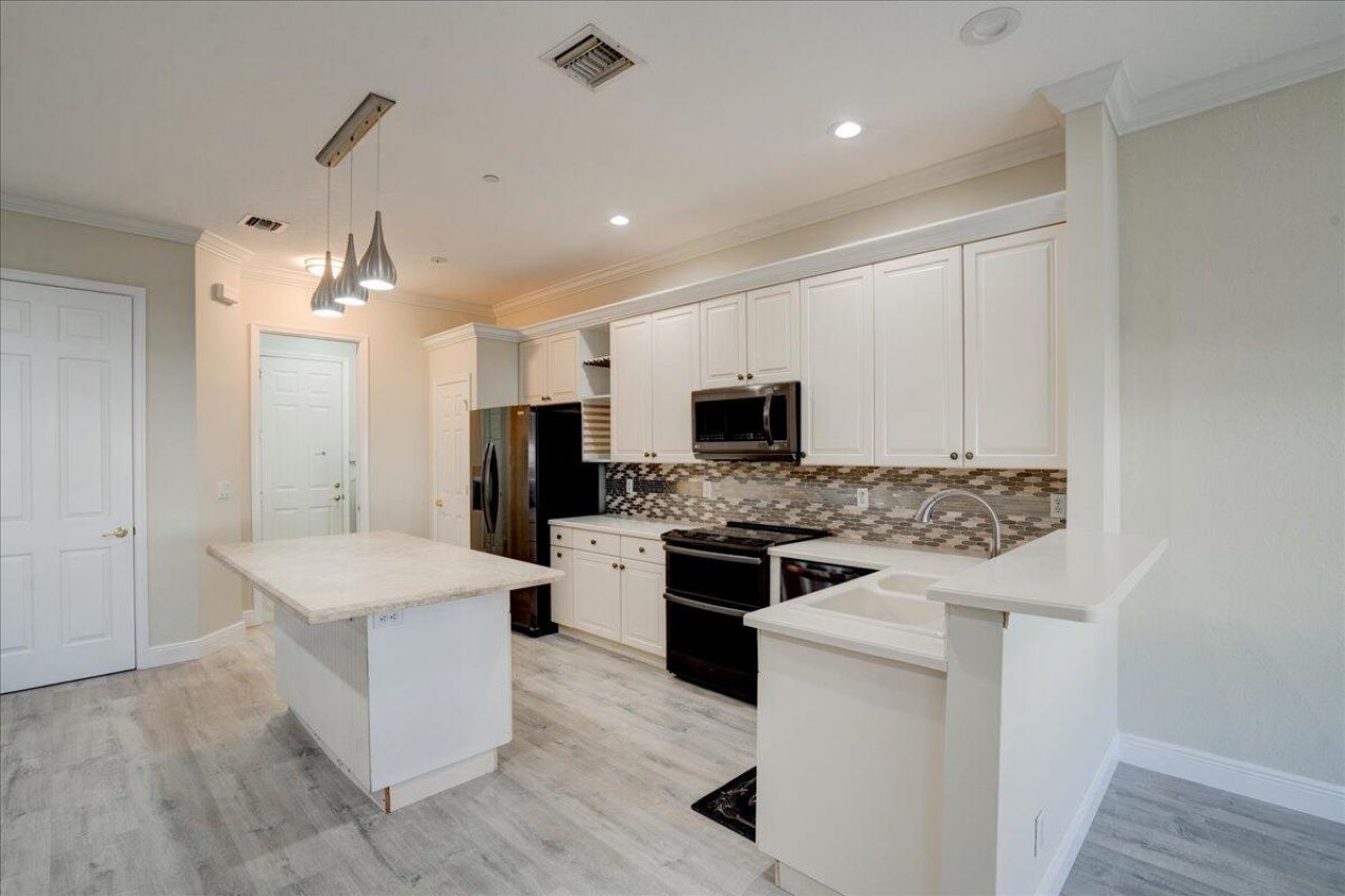 13 Nottingham Place, Boynton Beach, FL 33426 Photo