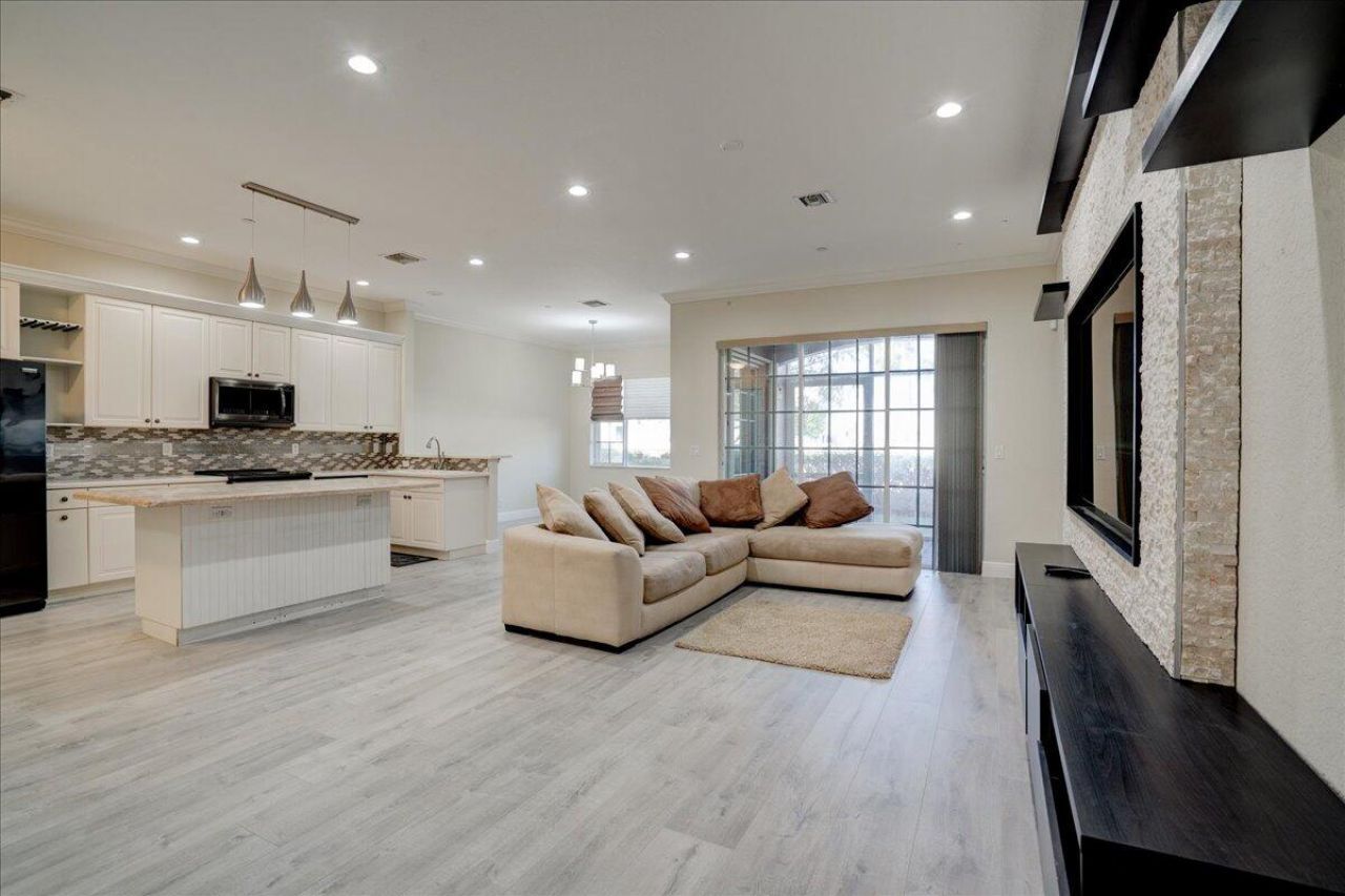 13 Nottingham Place, Boynton Beach, FL 33426 Photo