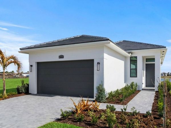 7818 SW Andrea Way, Port St. Lucie, FL 34987