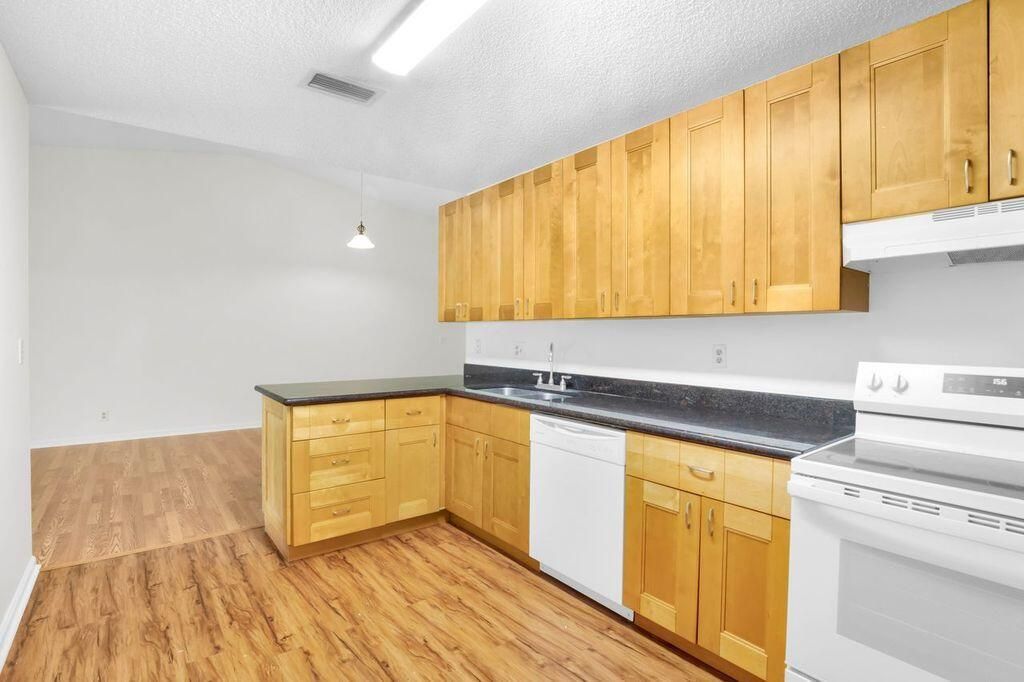 3300 Jaywood Terrace, Unit 2160, Boca Raton, FL 33431 Photo