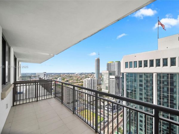 999 SW 1st Ave, Unit 2915, Miami, FL 33130