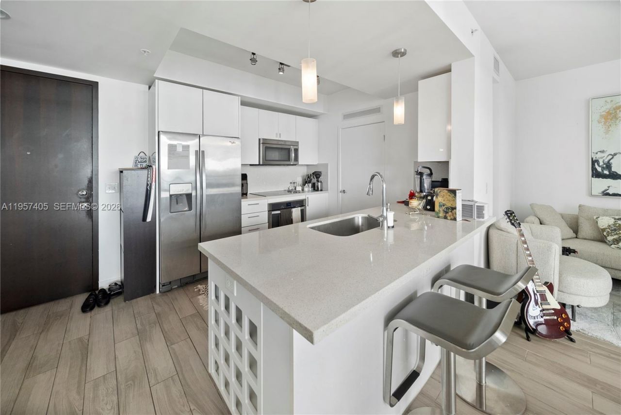 999 SW 1st Ave, Unit 2915, Miami, FL 33130 Photo