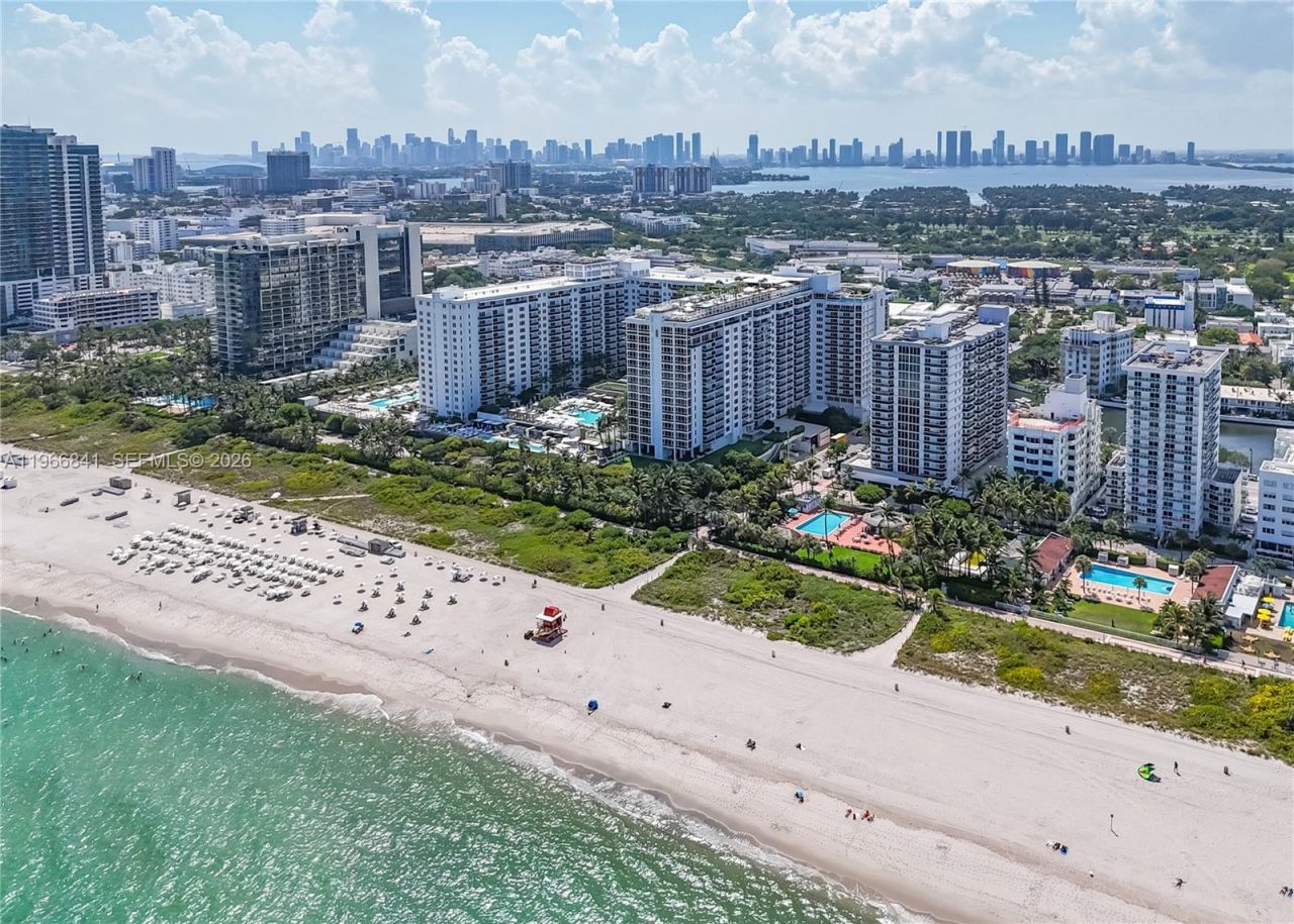 102 24th St , Unit PH-1705, Miami Beach, FL 33139 Photo