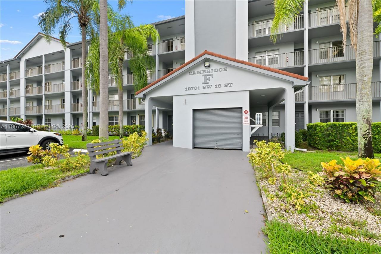 12701 SW 13th St, Unit 314F, Pembroke Pines, FL 33027 Photo