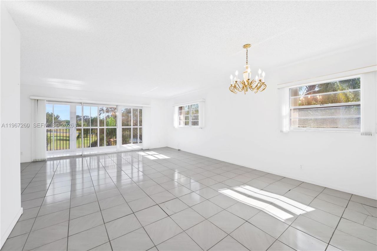 12701 SW 13th St, Unit 314F, Pembroke Pines, FL 33027 Photo