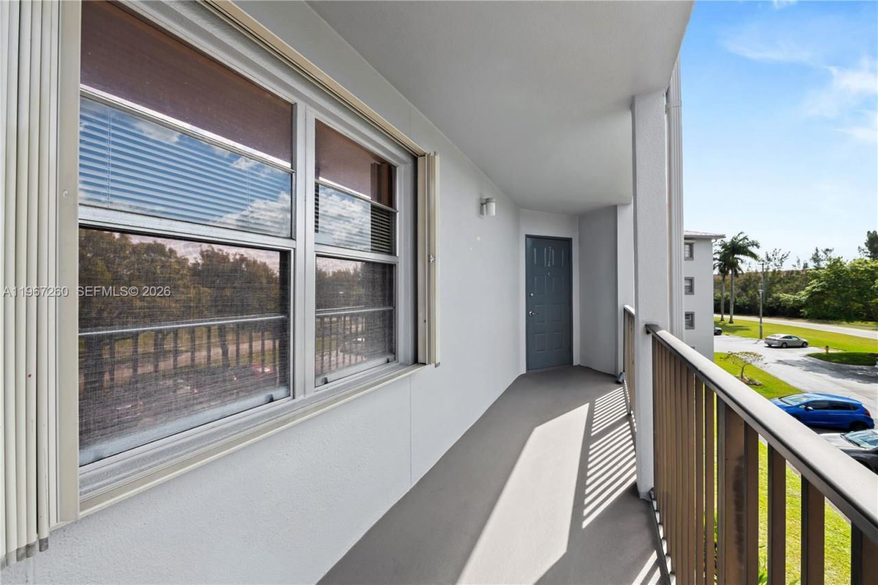 12701 SW 13th St, Unit 314F, Pembroke Pines, FL 33027 Photo