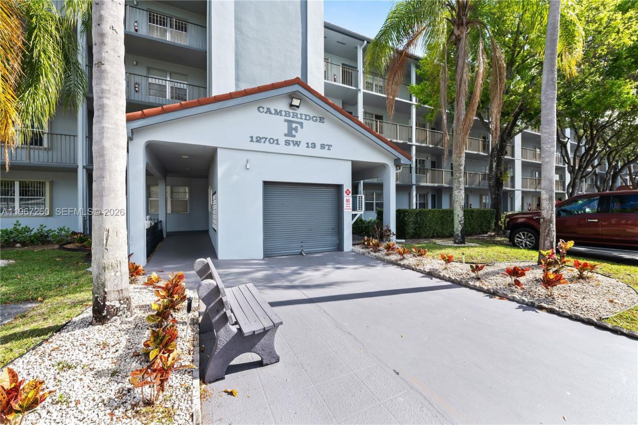 12701 SW 13th St , Unit 314F, Pembroke Pines, FL 33027 Photo