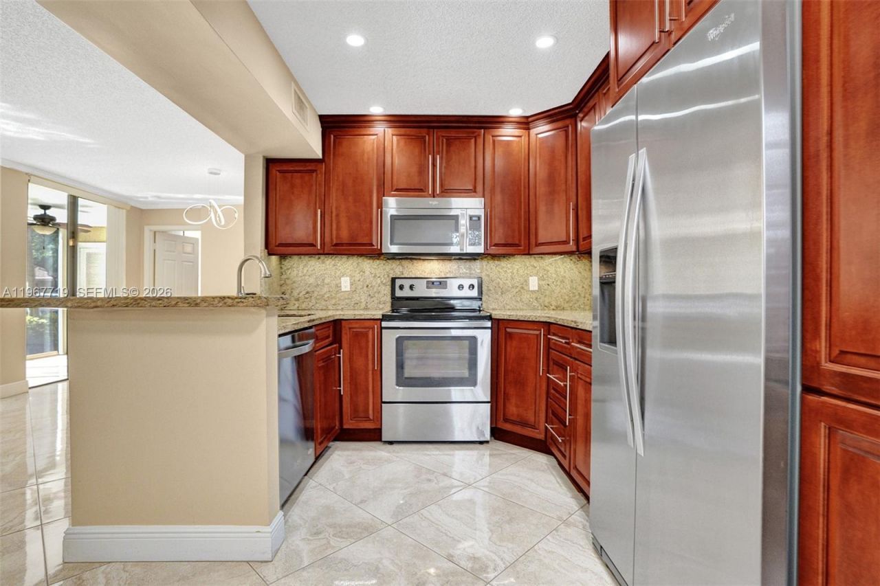 10791 NW 14th St, Unit 291, Plantation, FL 33322 Photo