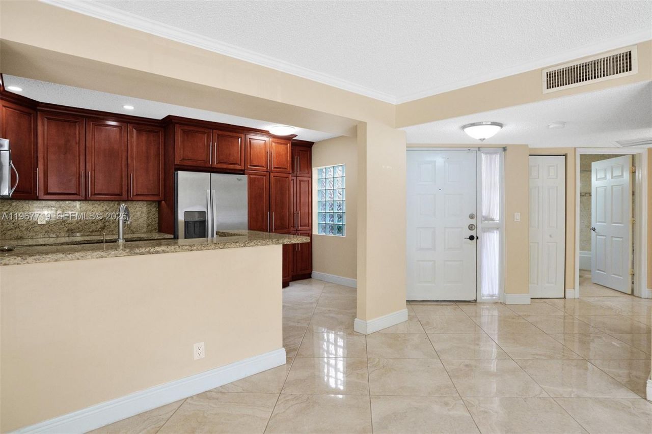 10791 NW 14th St, Unit 291, Plantation, FL 33322 Photo