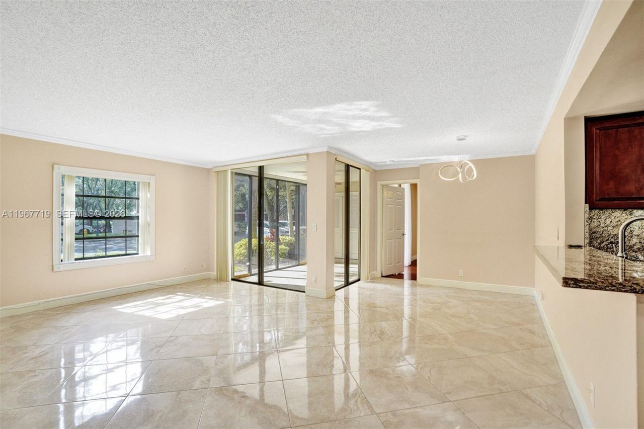 10791 NW 14th St, Unit 291, Plantation, FL 33322 Photo
