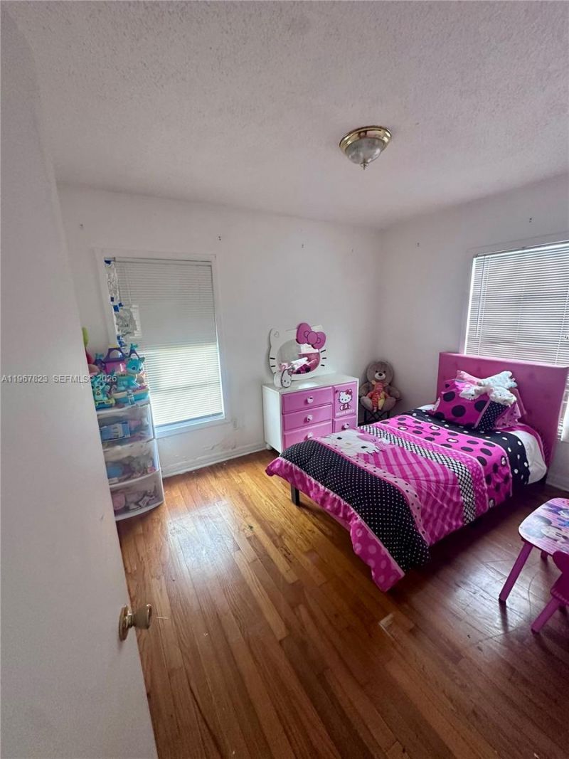 6848 SW 38th St, Miami, FL 33155 Photo