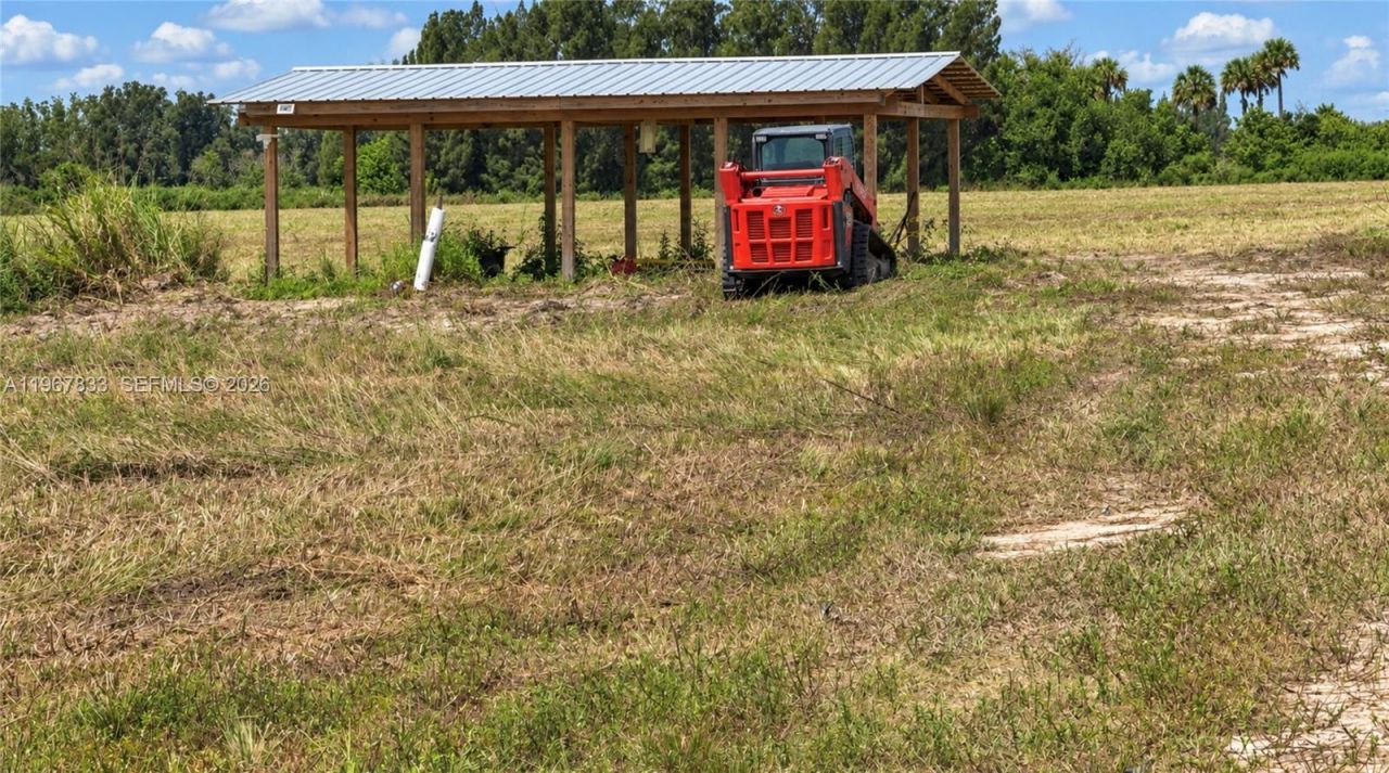 595 N Header Canal Road, Fort Pierce, FL 34945 Photo