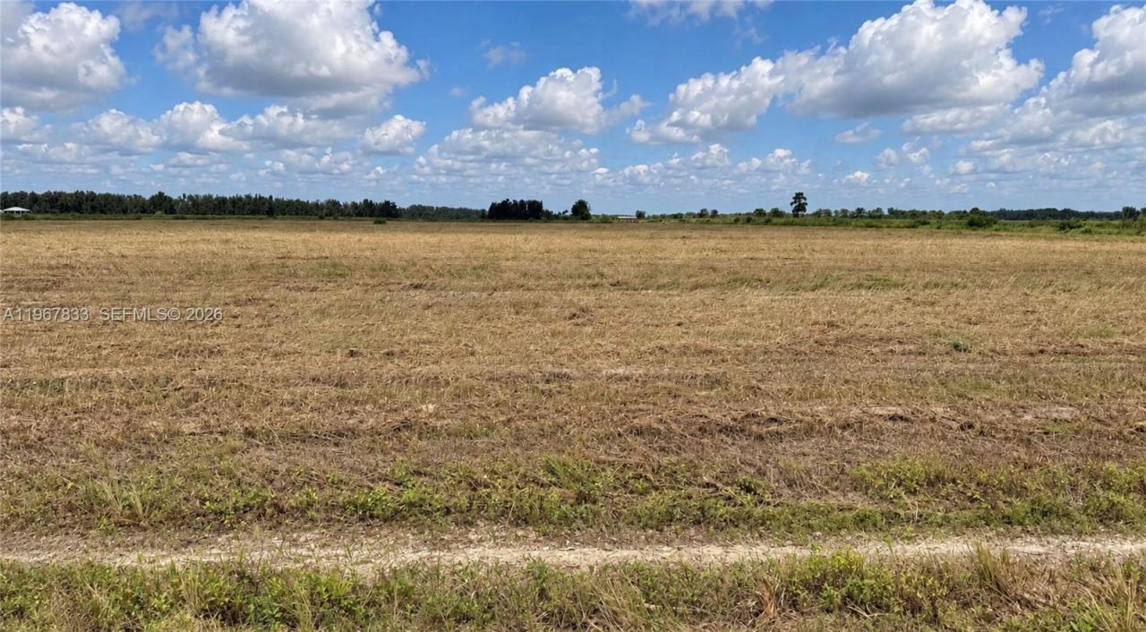 595 N Header Canal Road, Fort Pierce, FL 34945 Photo