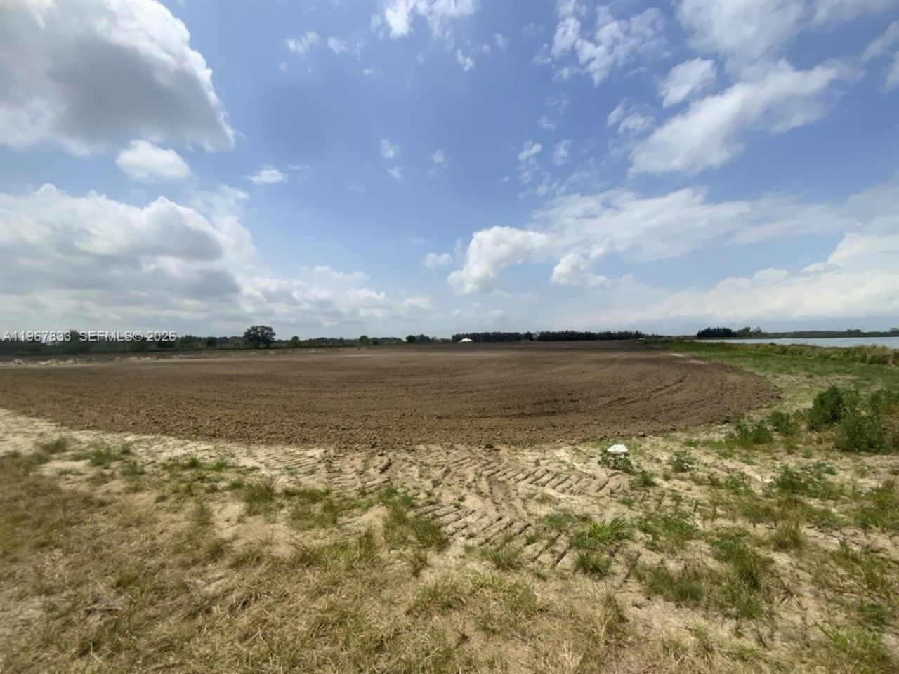 595 N Header Canal Road, Fort Pierce, FL 34945 Photo