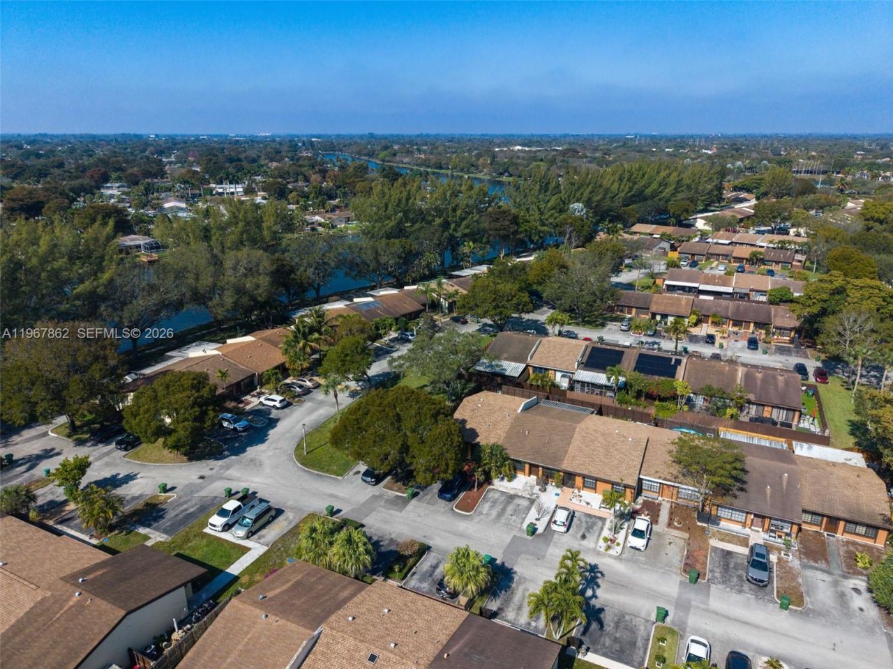 10341 Orange Ct, Pembroke Pines, FL 33026 Photo