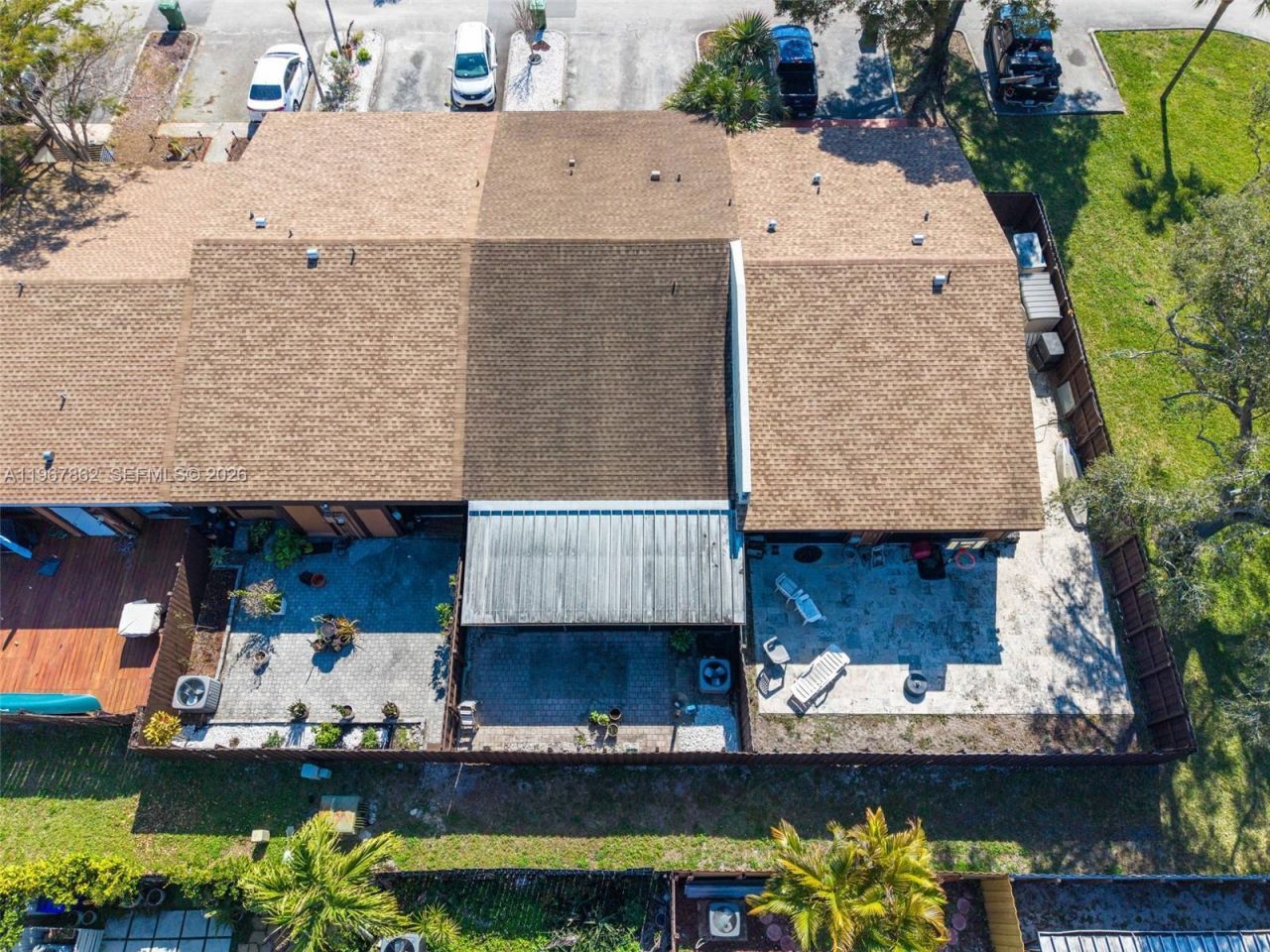 10341 Orange Ct, Pembroke Pines, FL 33026 Photo