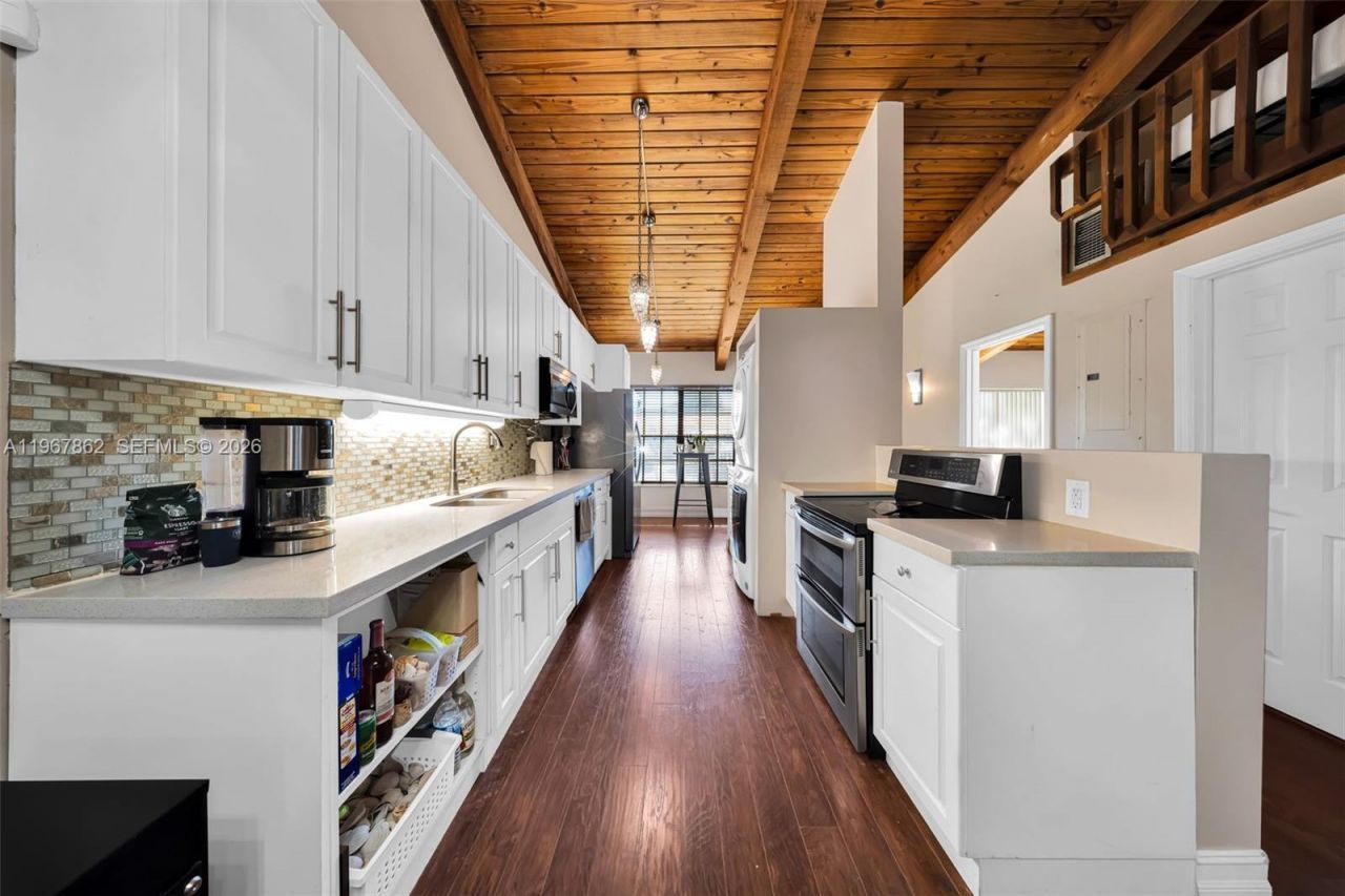 10341 Orange Ct, Pembroke Pines, FL 33026 Photo