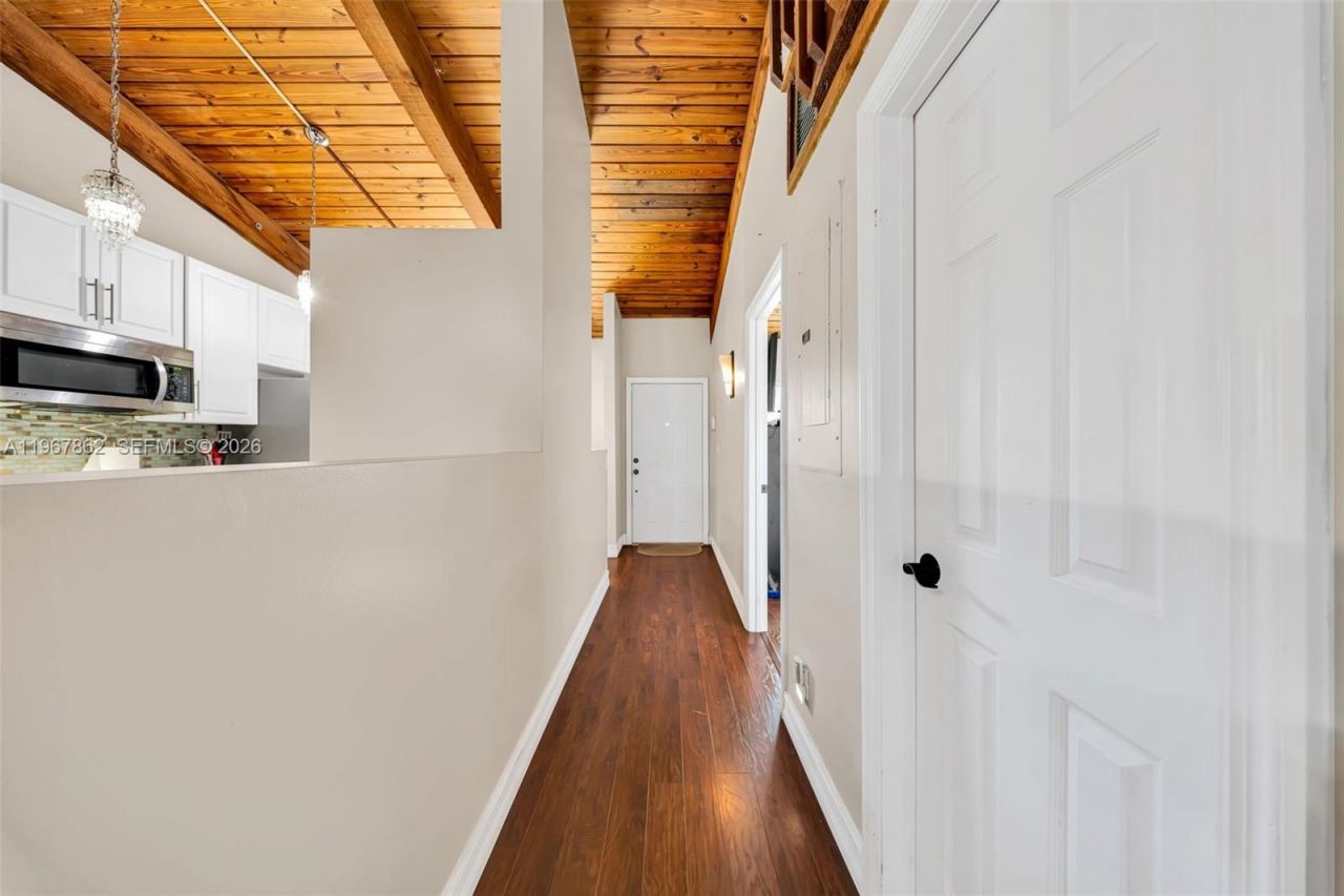 10341 Orange Ct, Pembroke Pines, FL 33026 Photo