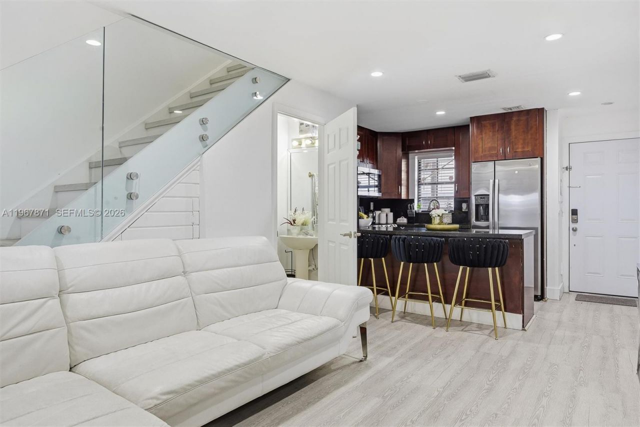 11781 SW 18th St, Unit 6-40, Miami, FL 33175 Photo