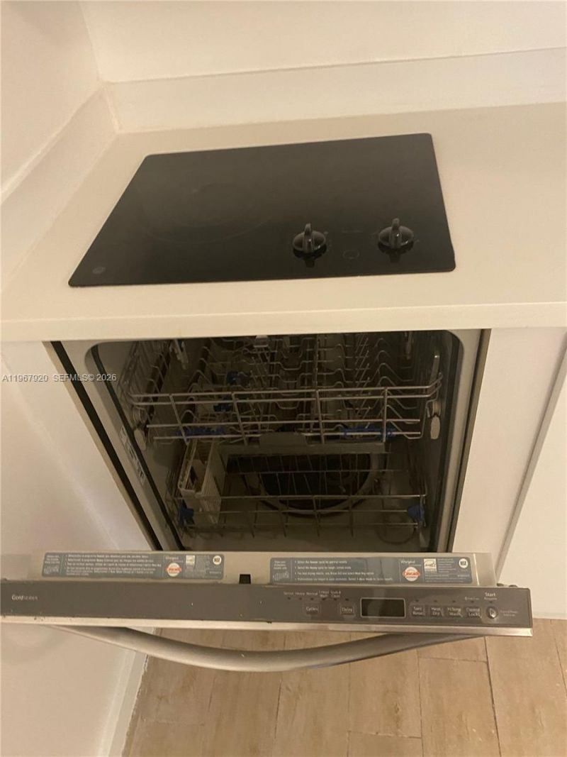 1611 Meridian Ave , Unit 106, Miami Beach, FL 33139 Photo