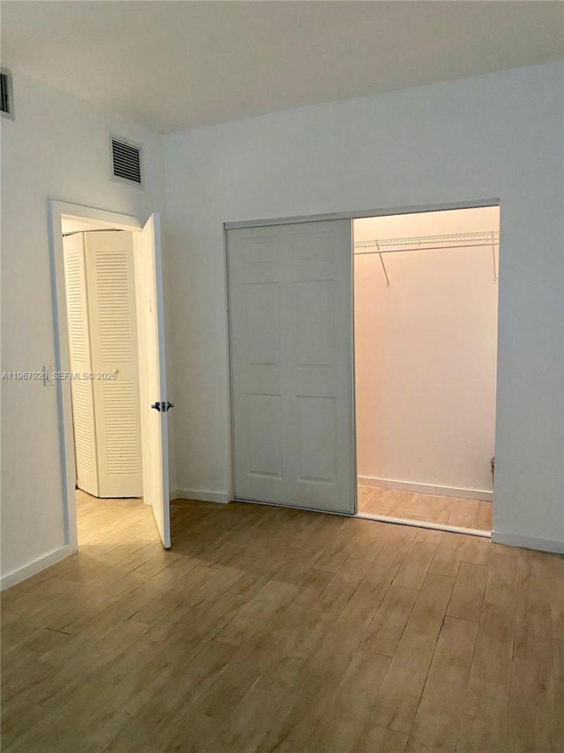 1611 Meridian Ave , Unit 106, Miami Beach, FL 33139 Photo