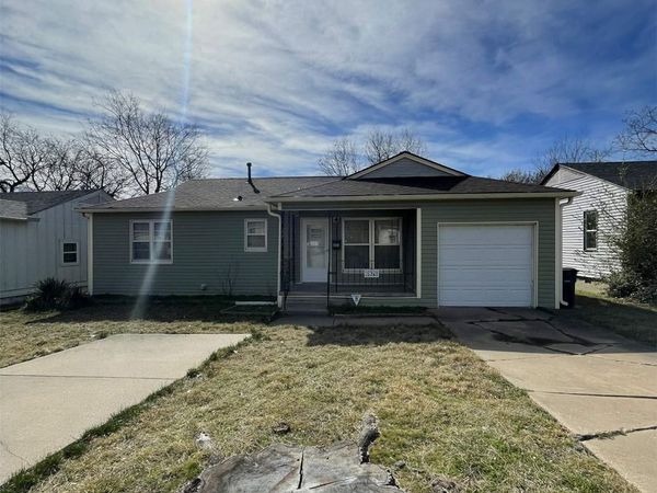 6826 King Place, Tulsa, OK 74115