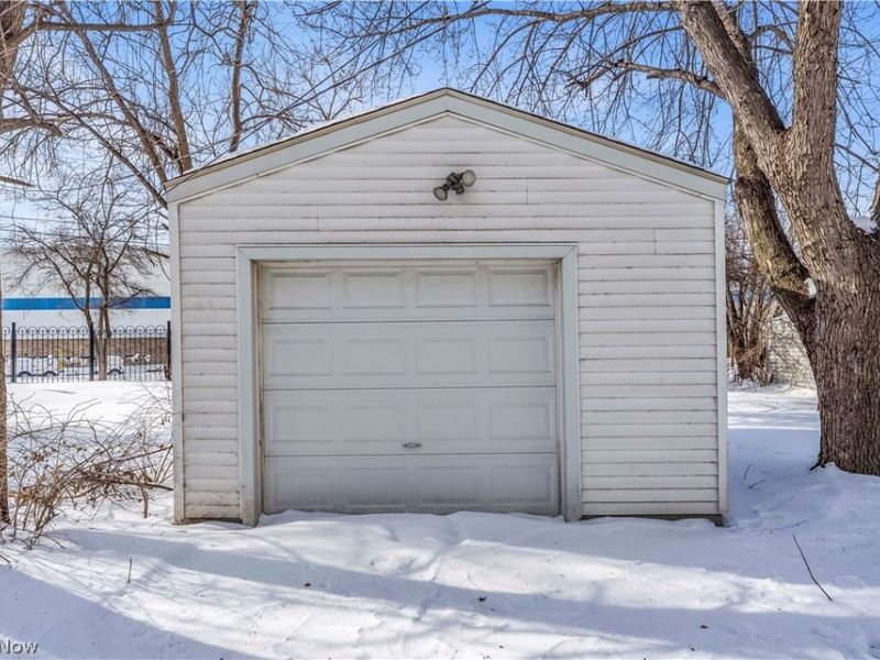 3992 E 26th Street, Unit 2/UP, Garfield Heights, OH 44105 Photo 20