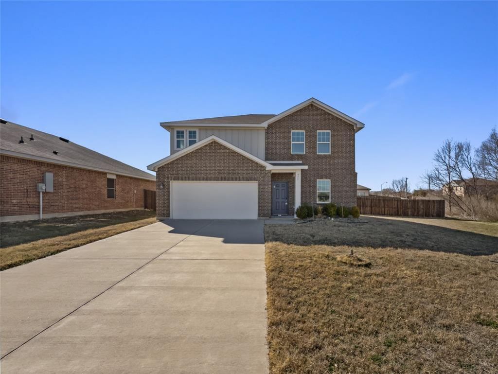 477 Bank Way, Crowley, TX 76036 Main Photo