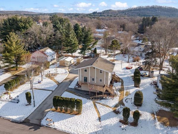 W10707 Airport Drive, Lodi, WI 53555