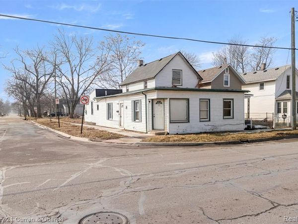 1270 E 1st Street, Monroe, MI 48161