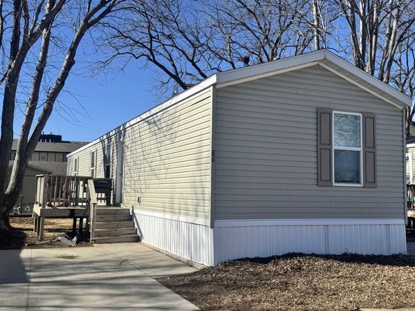 833 E Duke St., Unit 86, Vermillion, SD 57069
