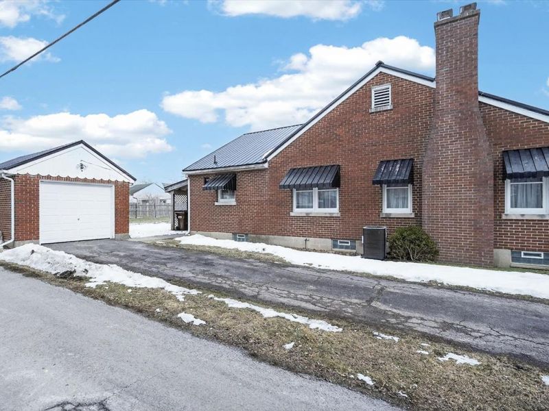 51 S 3rd Street, New Vienna, OH 45385 Photo 3