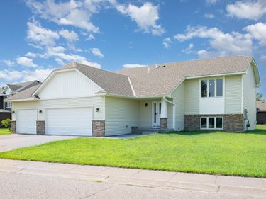24236 Pierce Path NE, Bethel, MN 55005