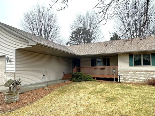 214 11th Avenue N, Princeton, MN 55371