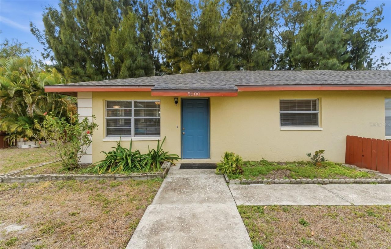 5600 59th Way N, Saint Petersburg, FL 33709 Photo