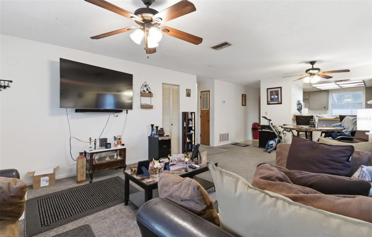 5600 59th Way N, Saint Petersburg, FL 33709 Photo