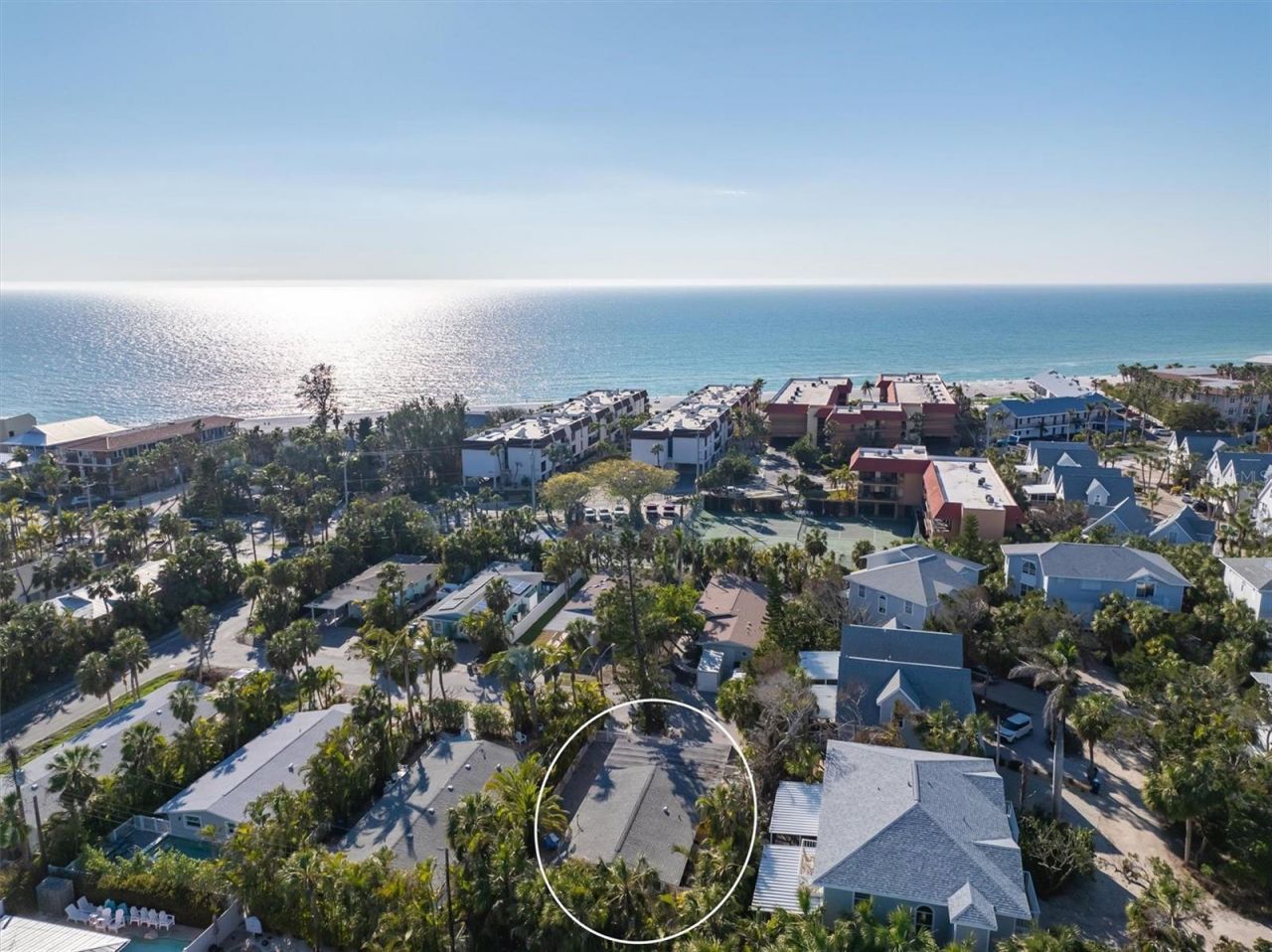 5807 De Palmas Avenue, Holmes Beach, FL 34217 Photo