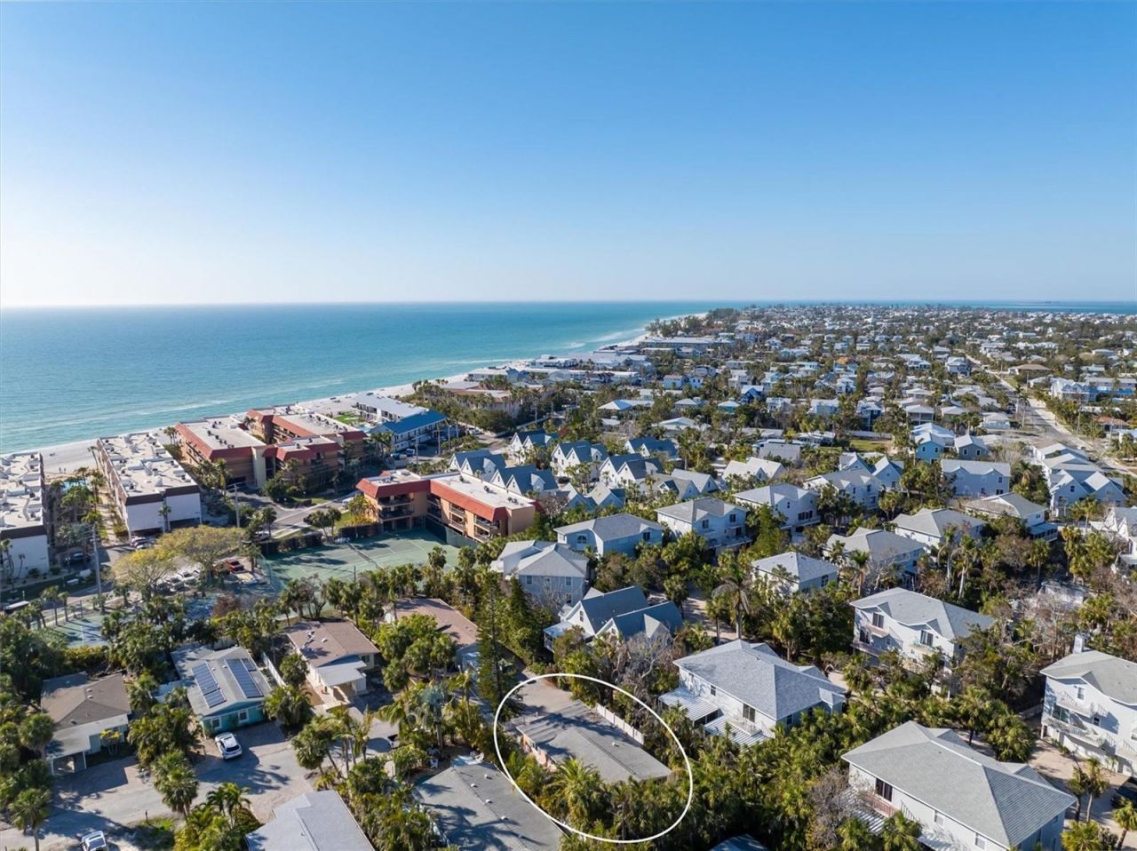 5807 De Palmas Avenue, Holmes Beach, FL 34217 Photo