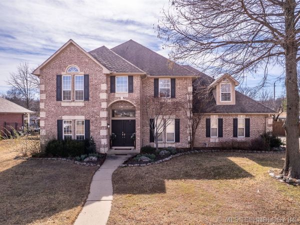 6909 E Galveston Street, Broken Arrow, OK 74014